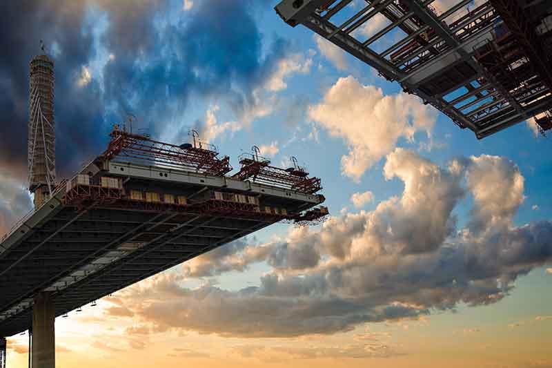 Puente en construcción